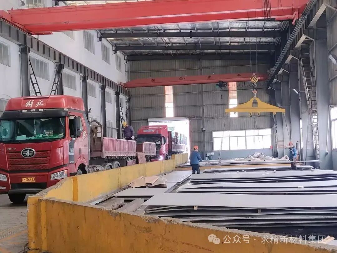 忙碌中見(jiàn)匠心，高效中顯擔(dān)當(dāng)